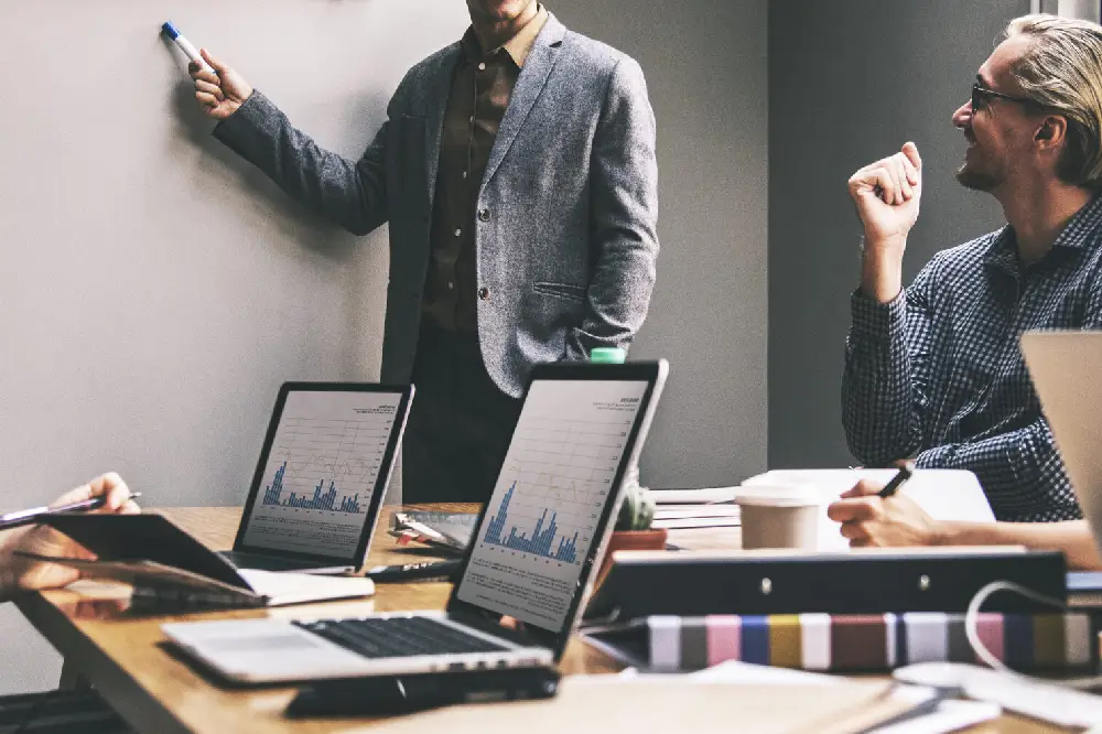 Etkili Toplantı Yönetimi